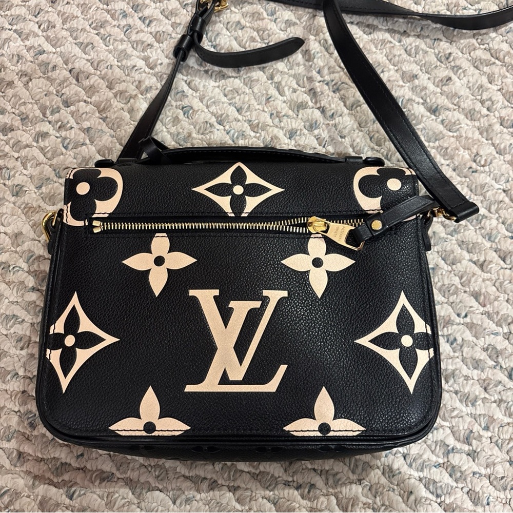 Louis Vuitton Pochette Metis Limited edition - Picture 2 of 4
